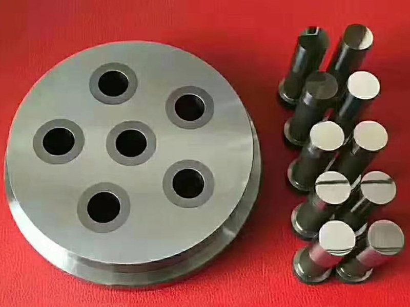 粉末冶金模具